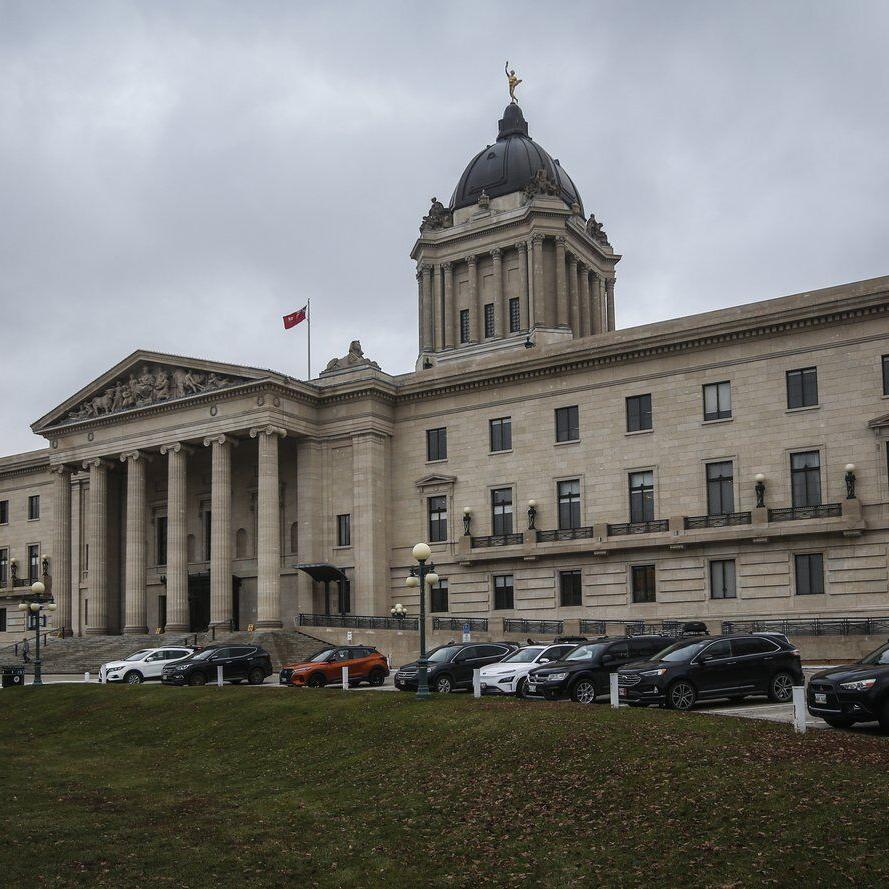 Taxes, crime and birth control among topics at Manitoba Tory leadership debate